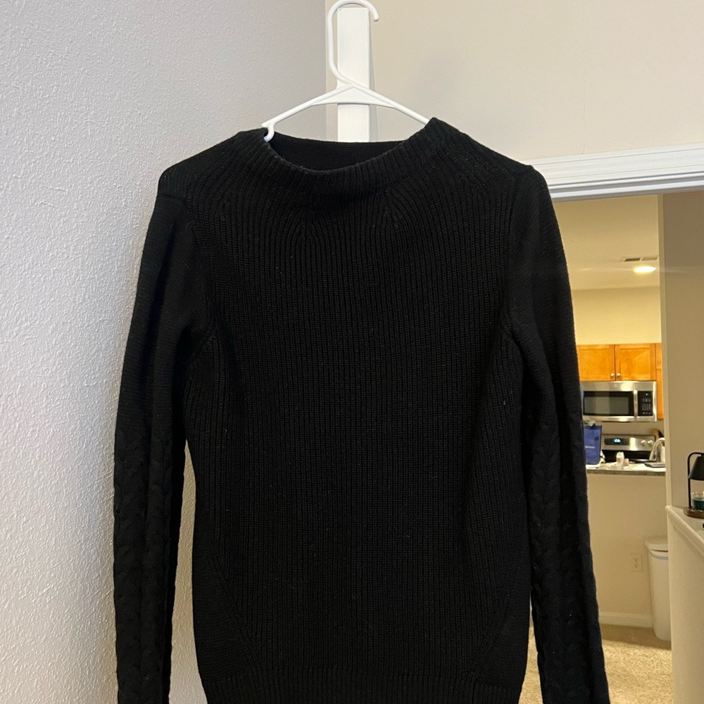 Banana Republic Black Crew Neck Sweater
